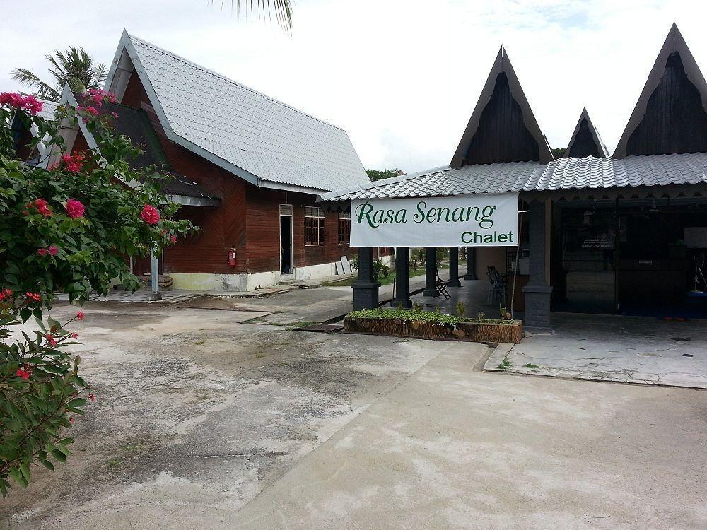 Rasa Senang Villa -Islam Guest Only Pantai Cenang  Esterno foto