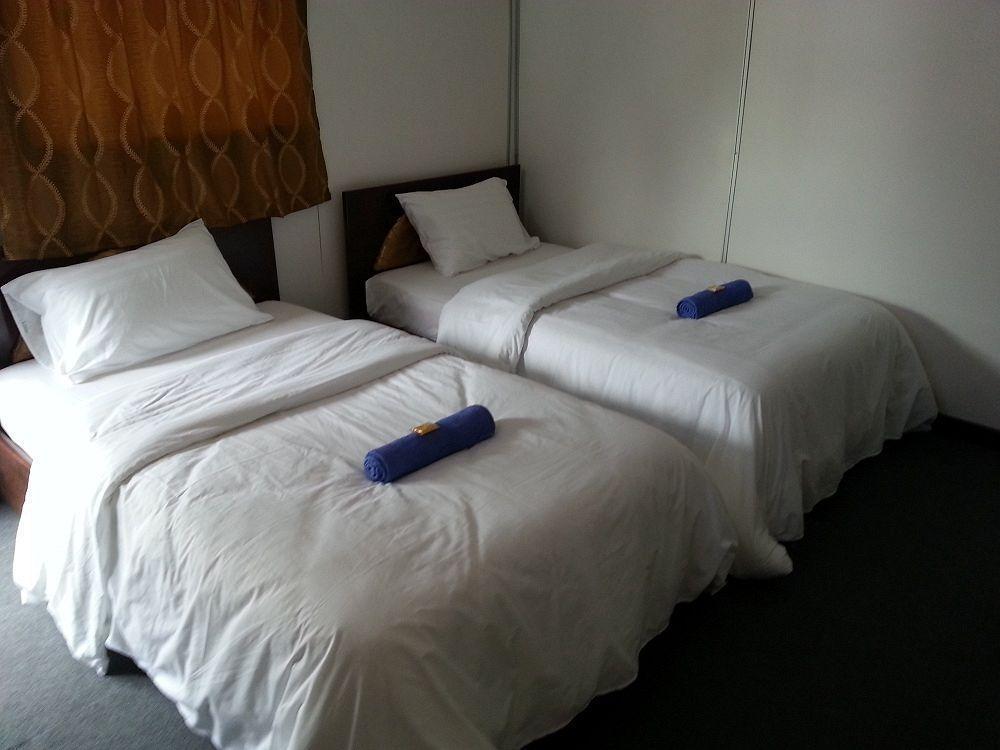 Rasa Senang Villa -Islam Guest Only Pantai Cenang  Esterno foto