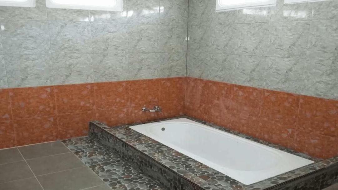Rasa Senang Villa -Islam Guest Only Pantai Cenang  Esterno foto